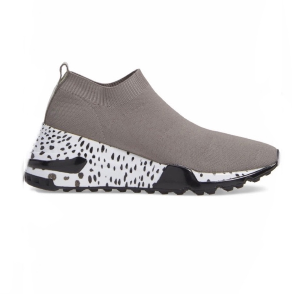 Steve Madden Cloud Sock Wedge Sneaker